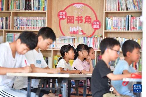 繽紛暑假，藝術(shù)同行 社區(qū)文化藝術(shù)交流活動點(diǎn)亮多彩假期